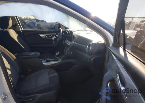 2024 Chevrolet Blazer Fwd 2Lt из США, поврежденный, VIN 3GNKBCR48RS211440